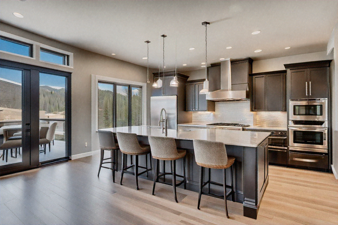 Modern open-concept kitchen in a luxury Colorado home